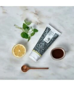 Australian Bodycare Lemon Myrtle Exfoliate & Cleanse Körperpeeling 6 Australian Bodycare Lemon Myrtle Exfoliate & Cleanse Körperpeeling -Optimal Kosmetik Geschäft australian bodycare body scrub exfoliate cleanse lemon myrtle koerperpeeling 200 ml 5709455009952 detail