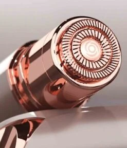 Flawless Face Blush Battery 3.0 Elektrischer Rasierer -Optimal Kosmetik Geschäft flawless face blush battery 3 0 elektrischer rasierer 1 stk 5010724836057 detail