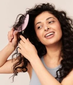 GLOV Hair Brush BioBased Ventbürste -Optimal Kosmetik Geschäft glov hair brush biobased ventbuerste 1 stk 5907440742680 visual3