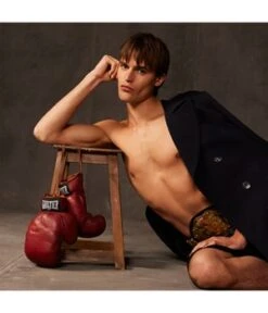 Jean Paul Gaultier Scandal Pour Homme Le Parfum Intense Refill Eau De Parfum -Optimal Kosmetik Geschäft jean paul gaultier scandal pour homme le parfum intense refill eau de parfum 200 ml 8435415064637 visual2