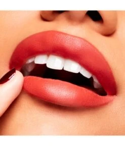 MAC Powder Kiss Velvet Blur Slim Stick Lippenstift -Optimal Kosmetik Geschäft mac powder kiss velvet blur slim stick lippenstift 3 g devoted to chili 0773602672530 visual