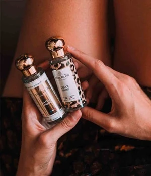 Margot & Tita Douce Feline Eau De Parfum 3 Margot & Tita Douce Feline Eau De Parfum – Bild 3