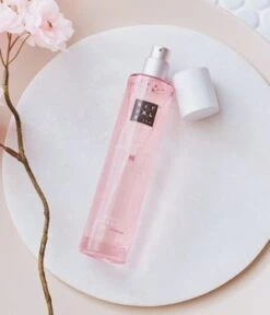Rituals The Ritual Of Sakura Cherry Blossom & Rice Milk Hair & Body Mist Körperspray -Optimal Kosmetik Geschäft rituals the ritual of sakura hair and body mist koerperspray 50 ml 8719134120738 visual2